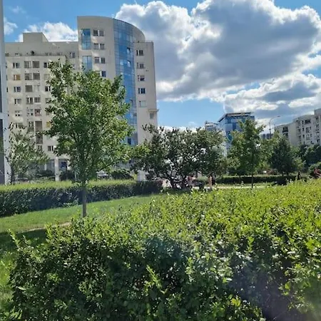 Lejlighed Przytulne Mieszkanko Z Balkonem I Parkingiem W Sercu Pragi Poludnie *