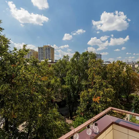 Przytulne Mieszkanko Z Balkonem I Parkingiem W Sercu Pragi Poludnie Apartment *