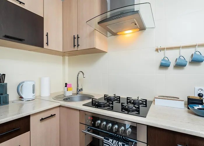 Przytulne Mieszkanko Z Balkonem I Parkingiem W Sercu Pragi Poludnie